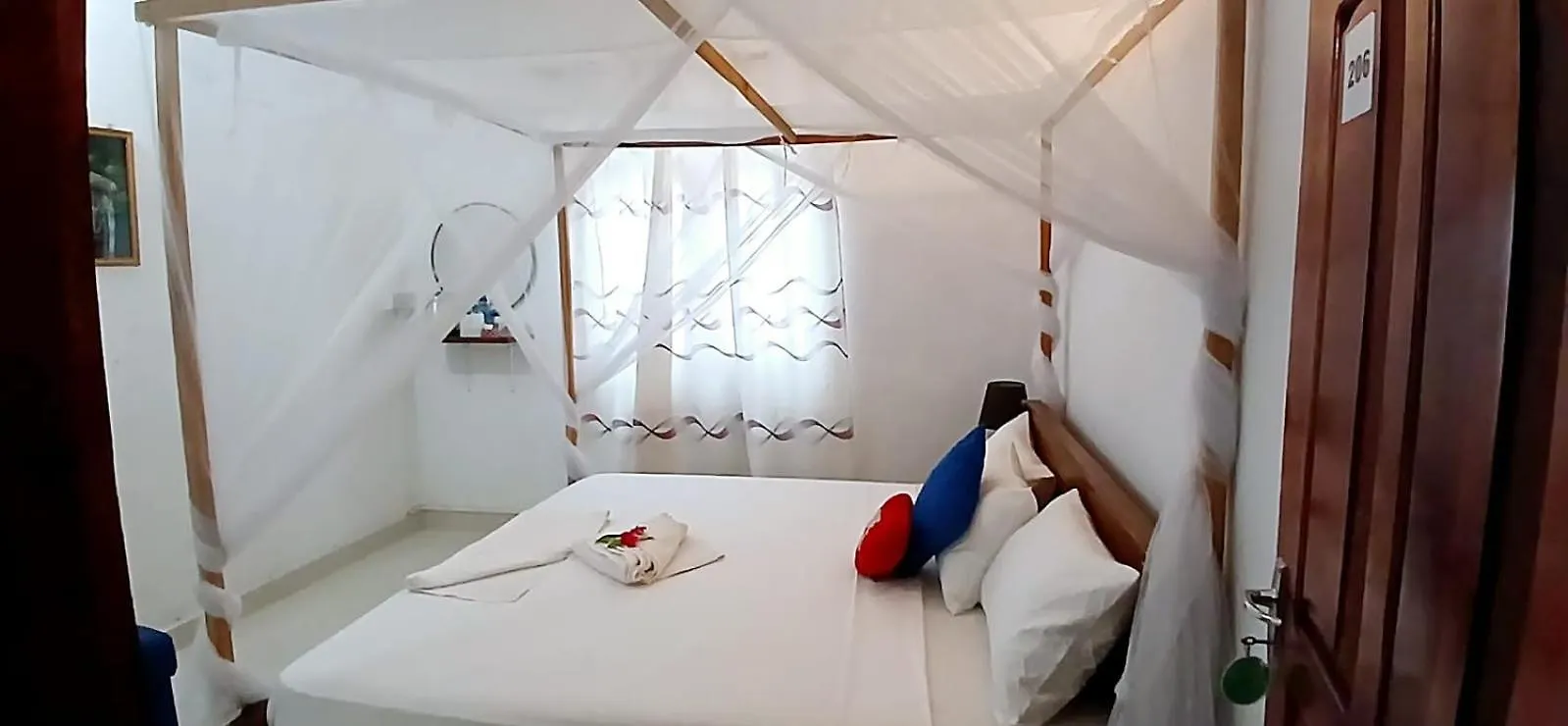 King Paradise By Hotel Oviniru Negombo Sri Lanka