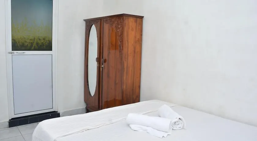 King Paradise By Hotel Oviniru Bed & Breakfast