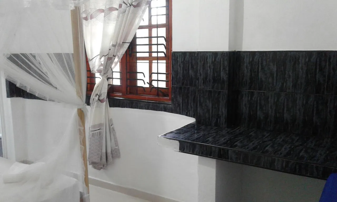 King Paradise By Hotel Oviniru 0*, Negombo