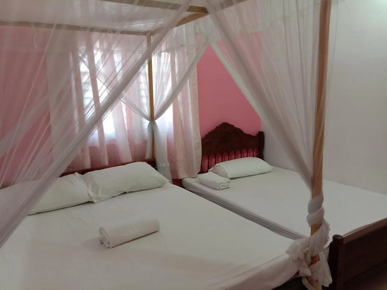 King Paradise By Hotel Oviniru Bed & Breakfast Negombo