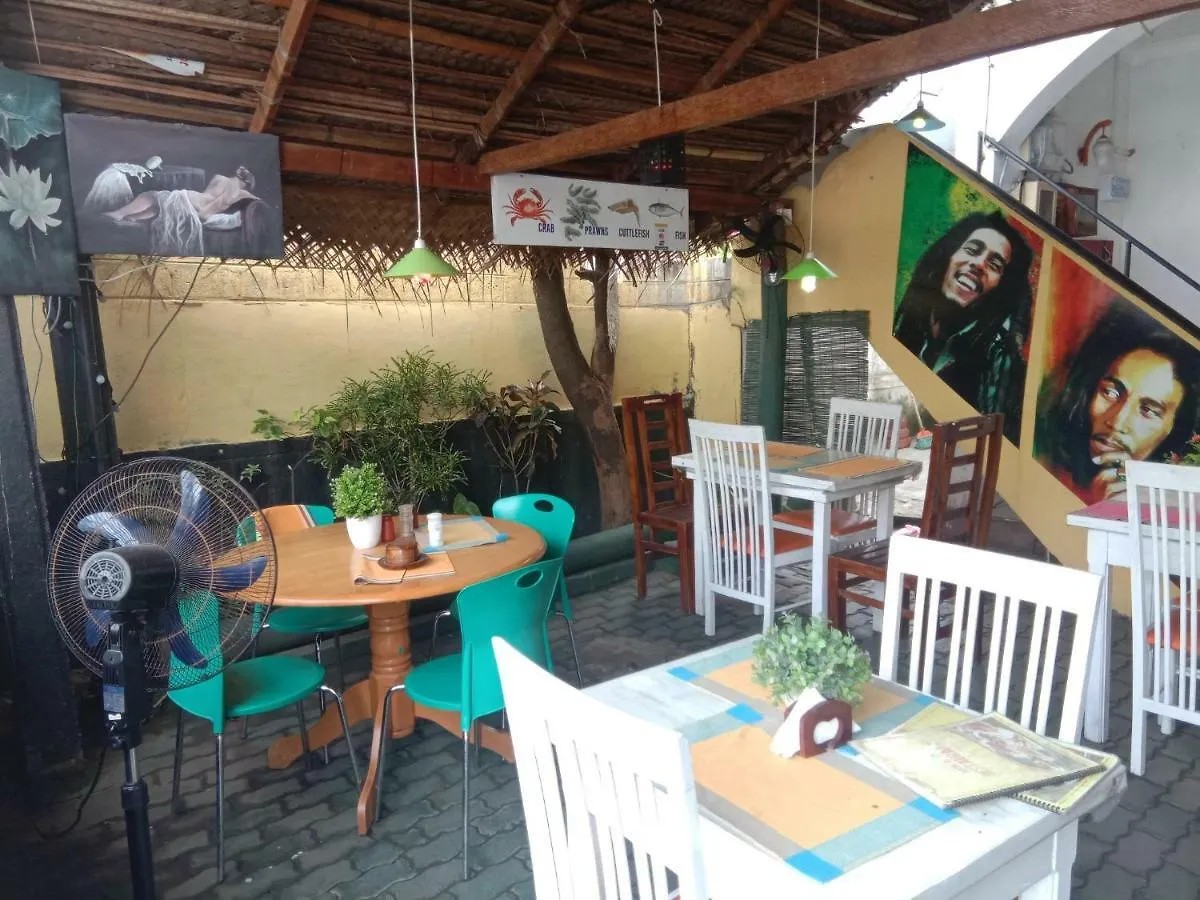 King Paradise By Hotel Oviniru Bed & Breakfast Negombo