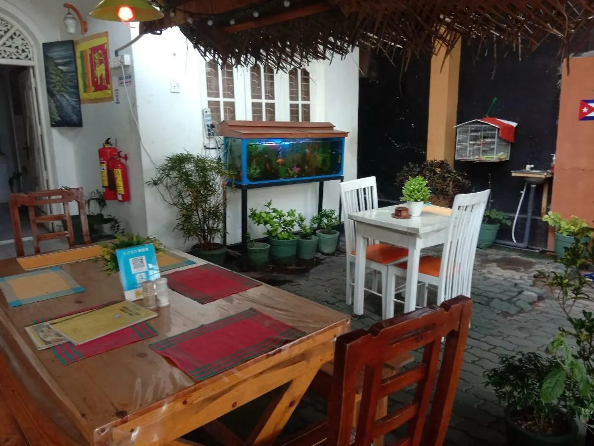King Paradise By Hotel Oviniru Negombo