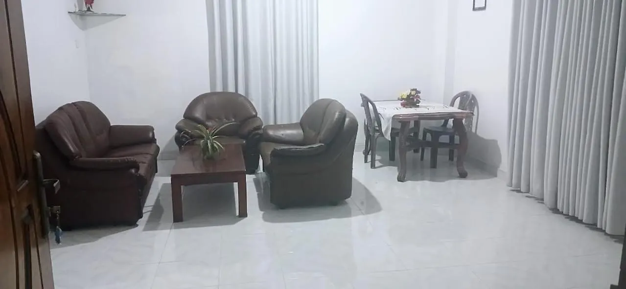 King Paradise By Hotel Oviniru Sri Lanka