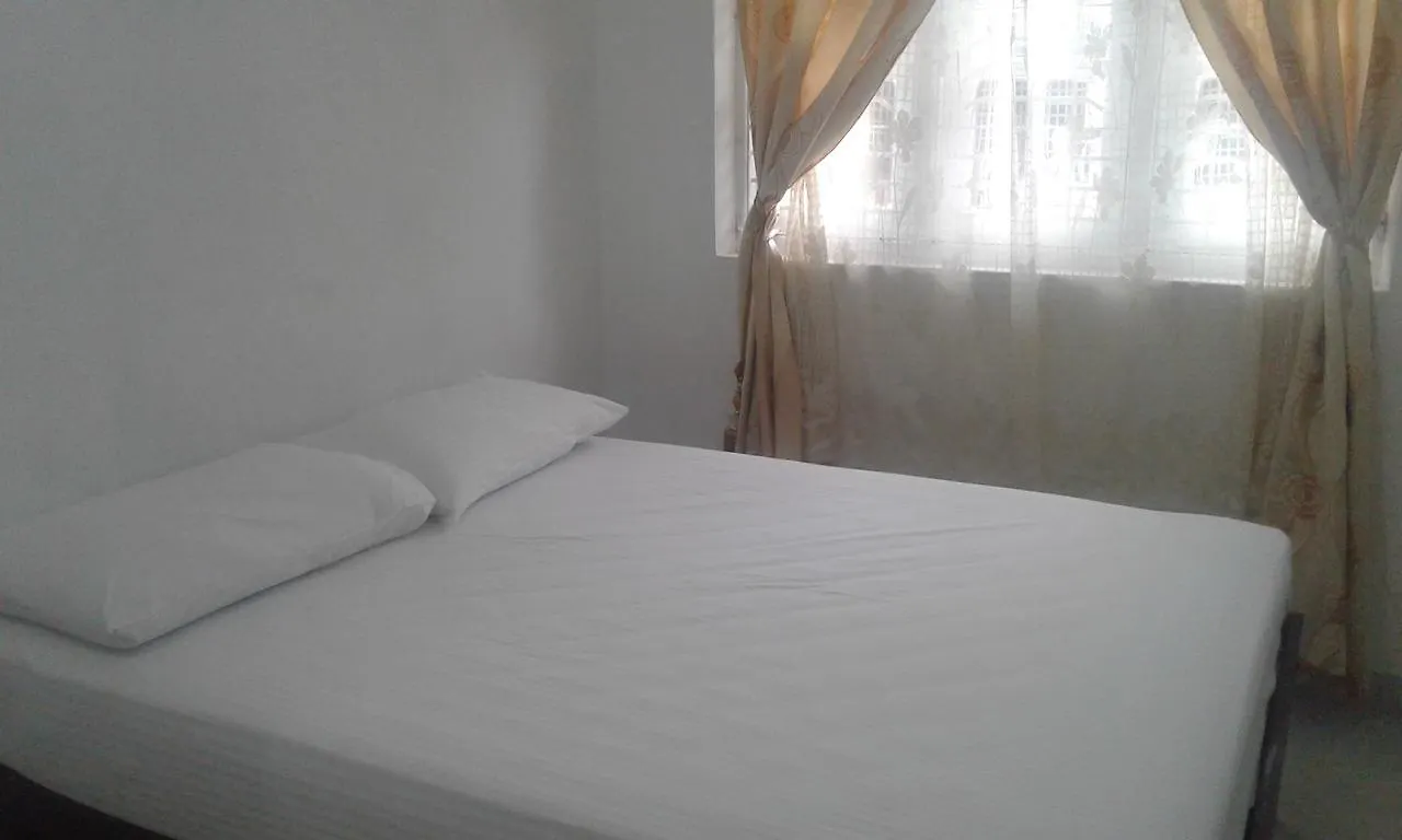 King Paradise By Hotel Oviniru 0*, Negombo