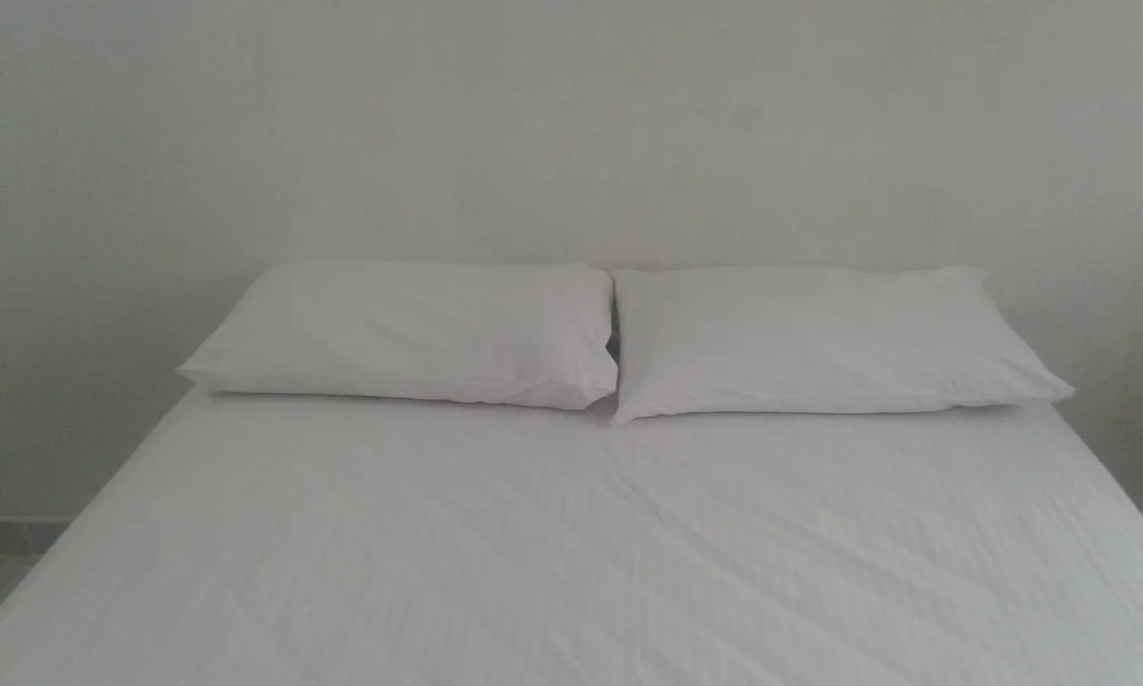 King Paradise By Hotel Oviniru  Negombo