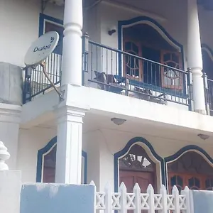 Oviniru Negombo