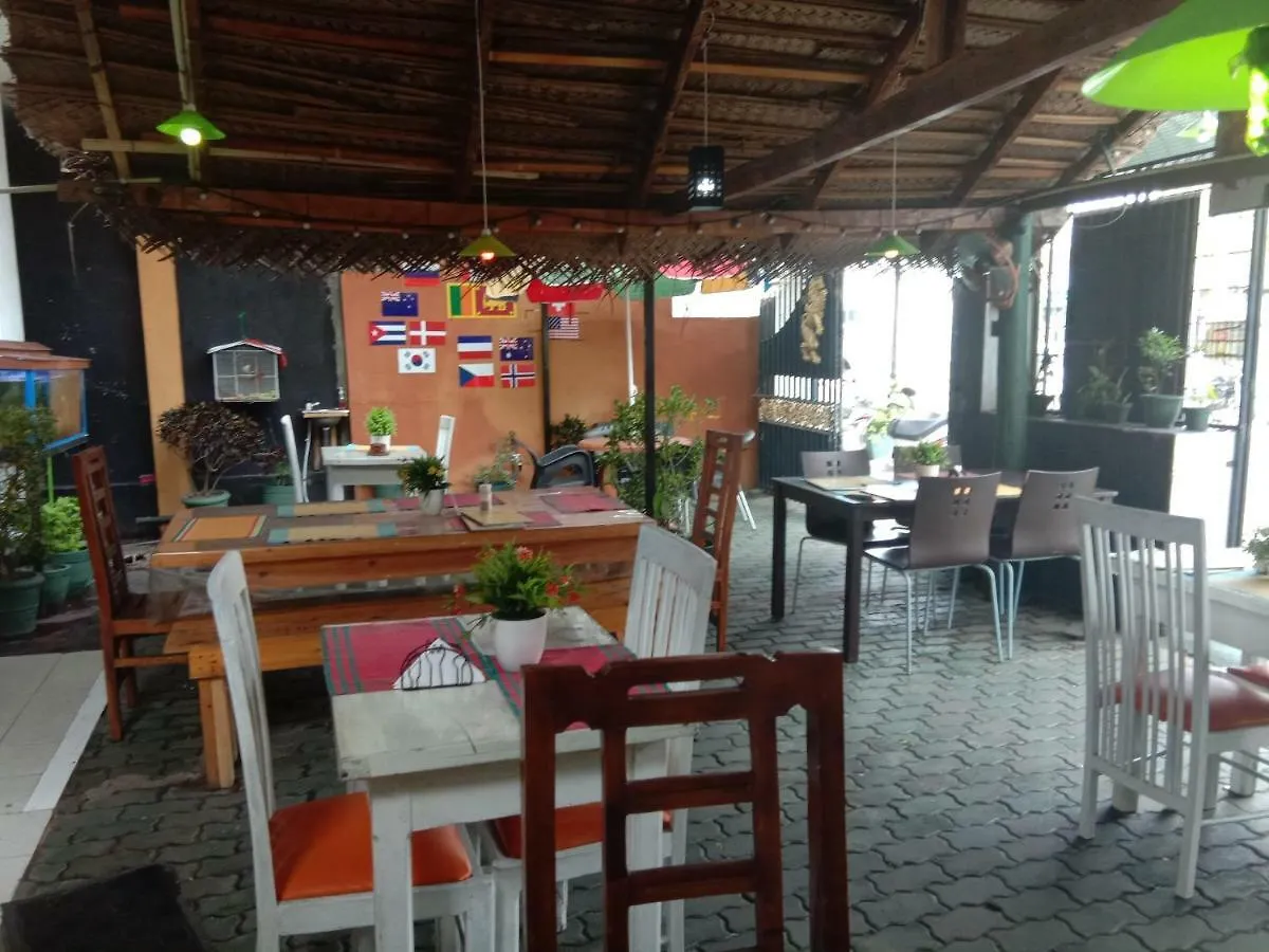 King Paradise By Hotel Oviniru Sri Lanka