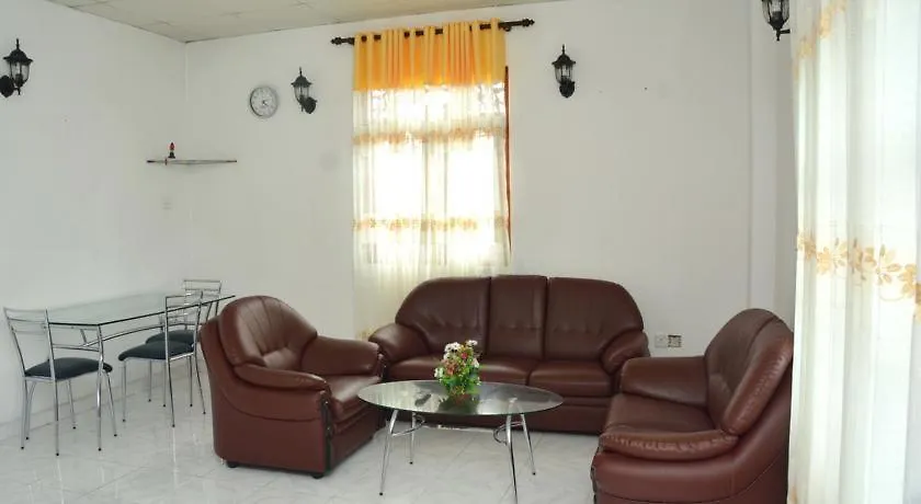 King Paradise By Hotel Oviniru Negombo 0*,  Sri Lanka